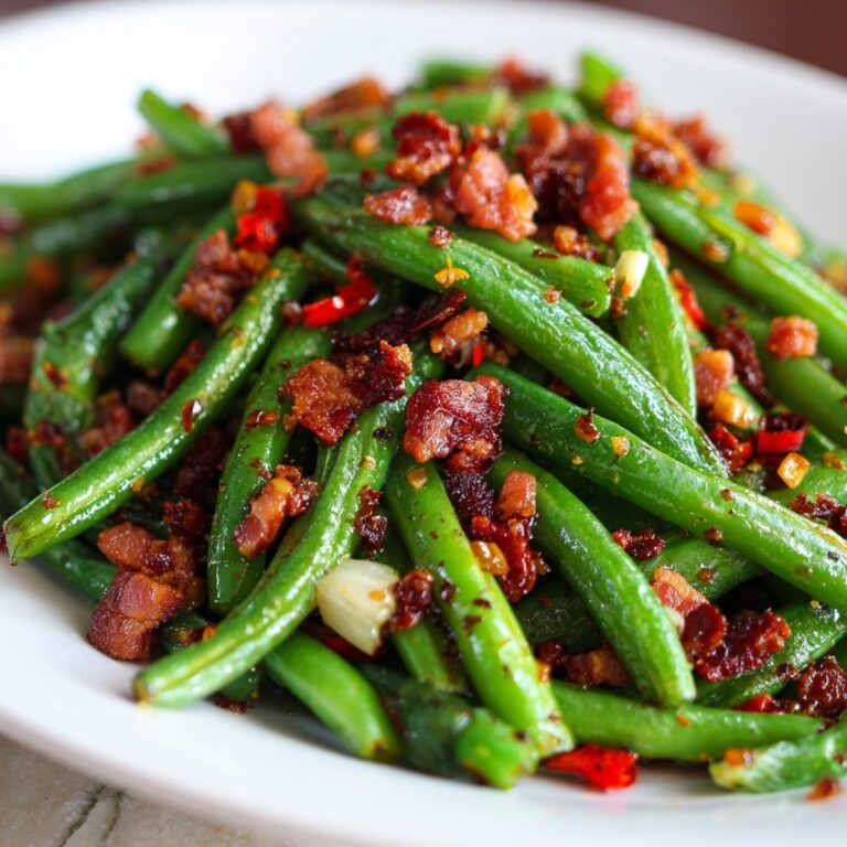 Smothered Green Beans with Bacon and Cream Recipe